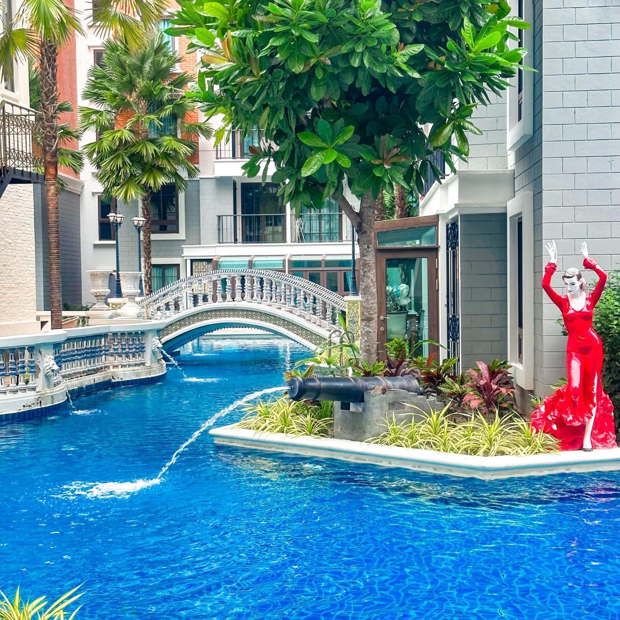 Espana Resort Jomtien Beach Pattaya Экстерьер фото