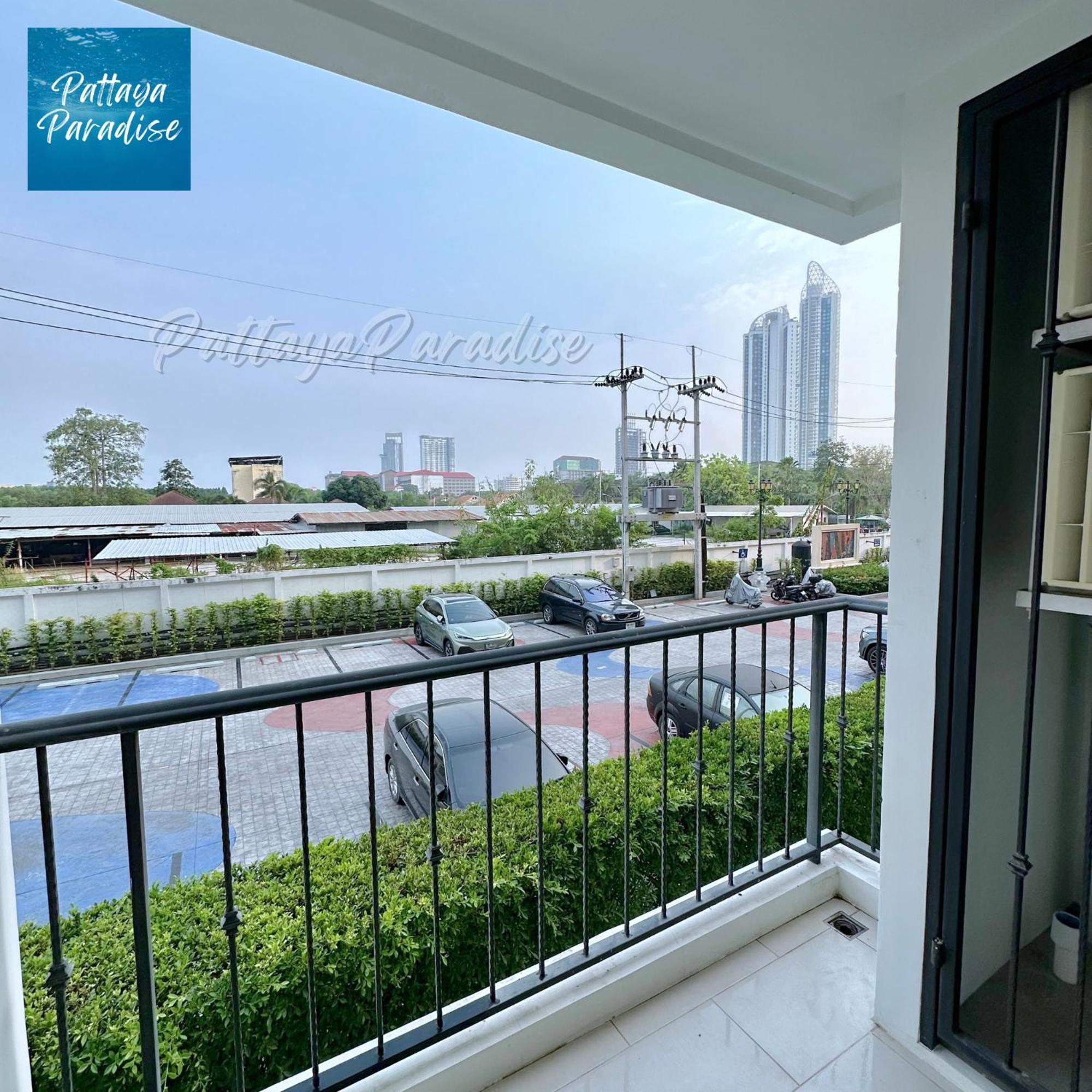 Espana Resort Jomtien Beach Pattaya Экстерьер фото