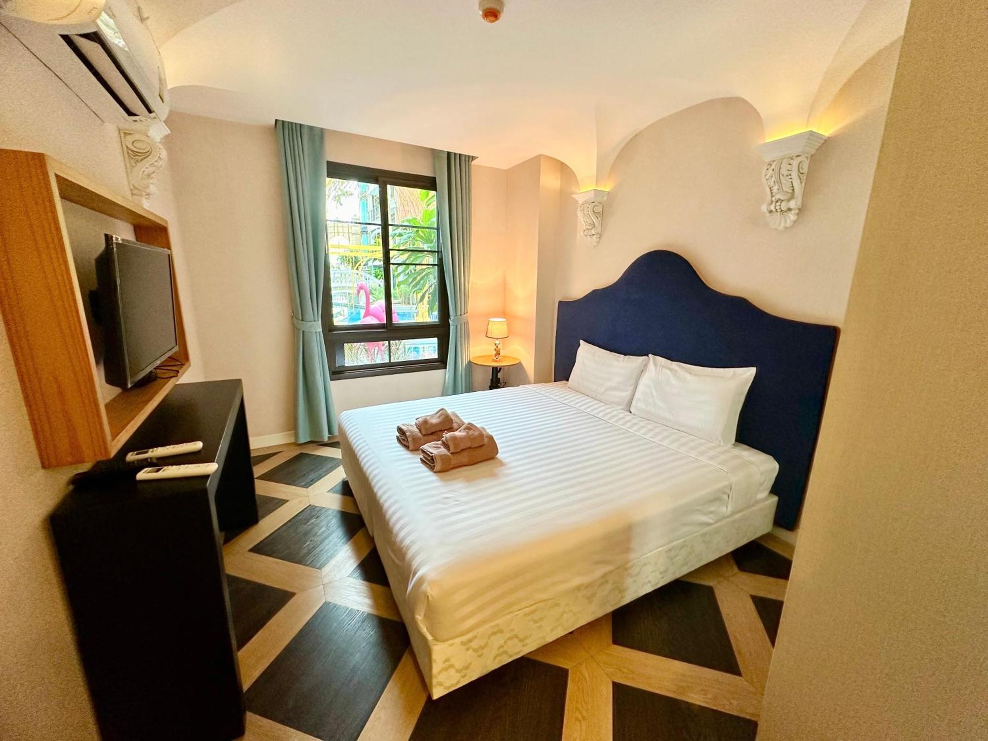 Espana Resort Jomtien Beach Pattaya Экстерьер фото